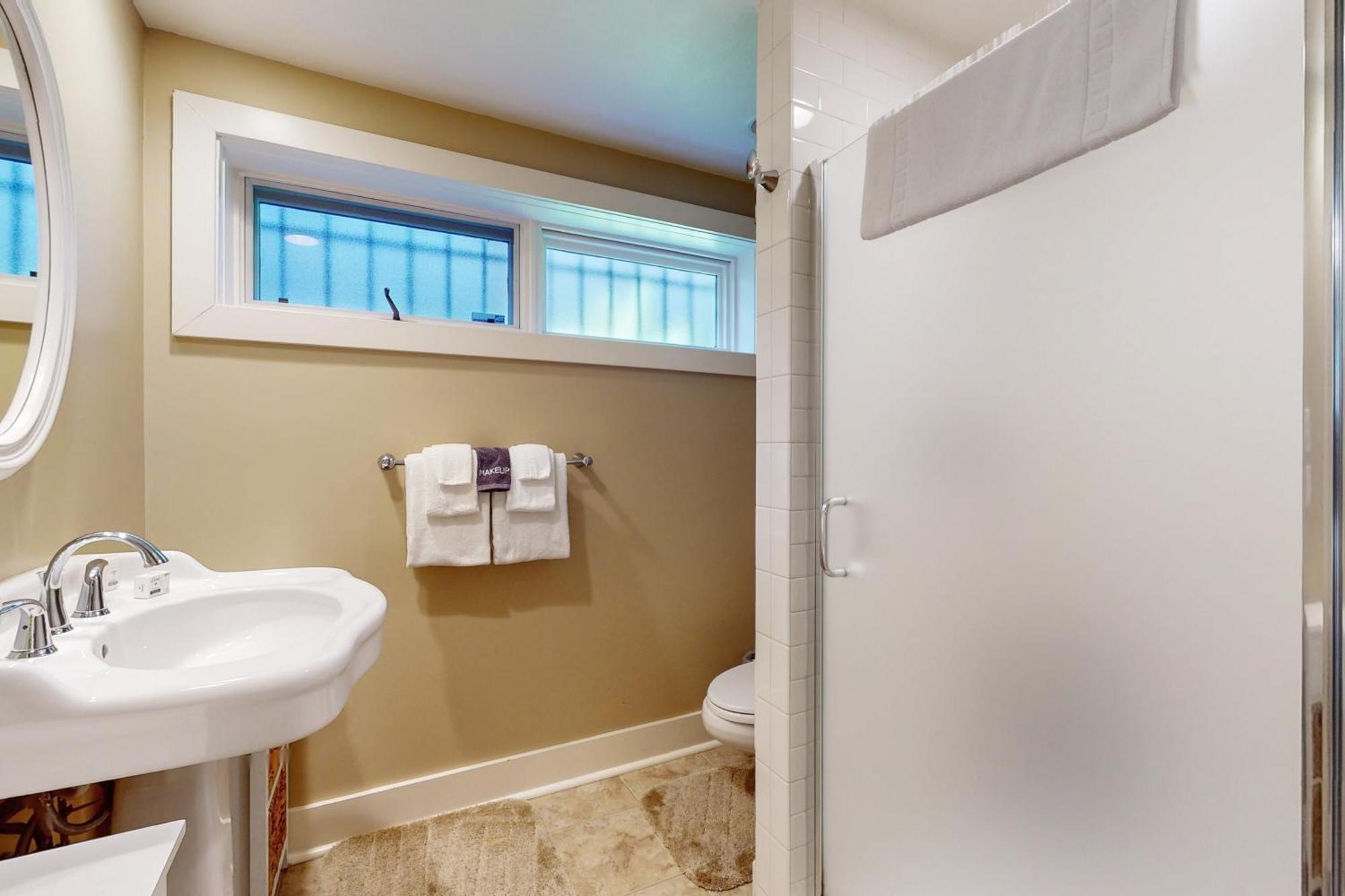 Stones Way Villa Lake Forest Park Ngoại thất bức ảnh
